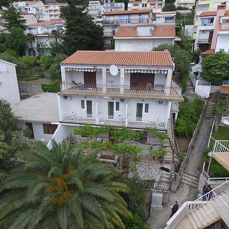 Stanicicke Apartments Baska Voda Luaran gambar