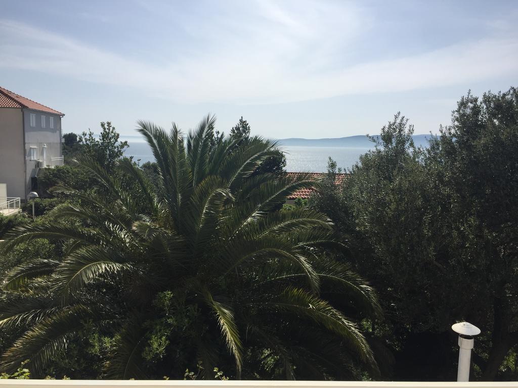 Stanicicke Apartments Baska Voda Luaran gambar