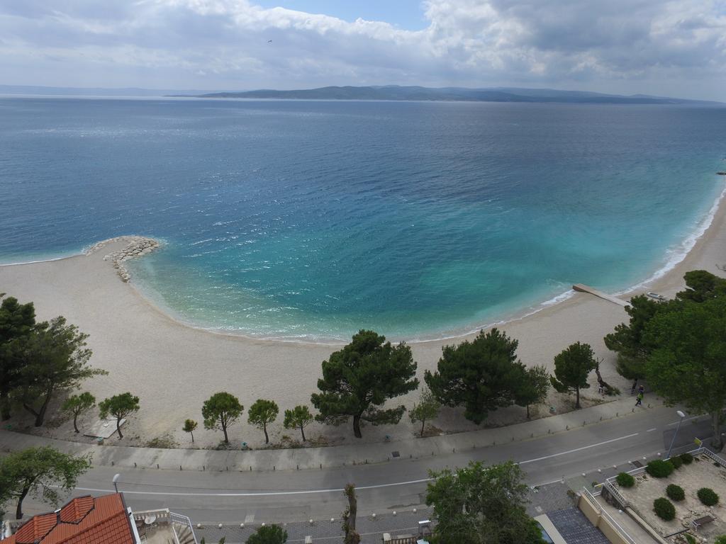Stanicicke Apartments Baska Voda Luaran gambar